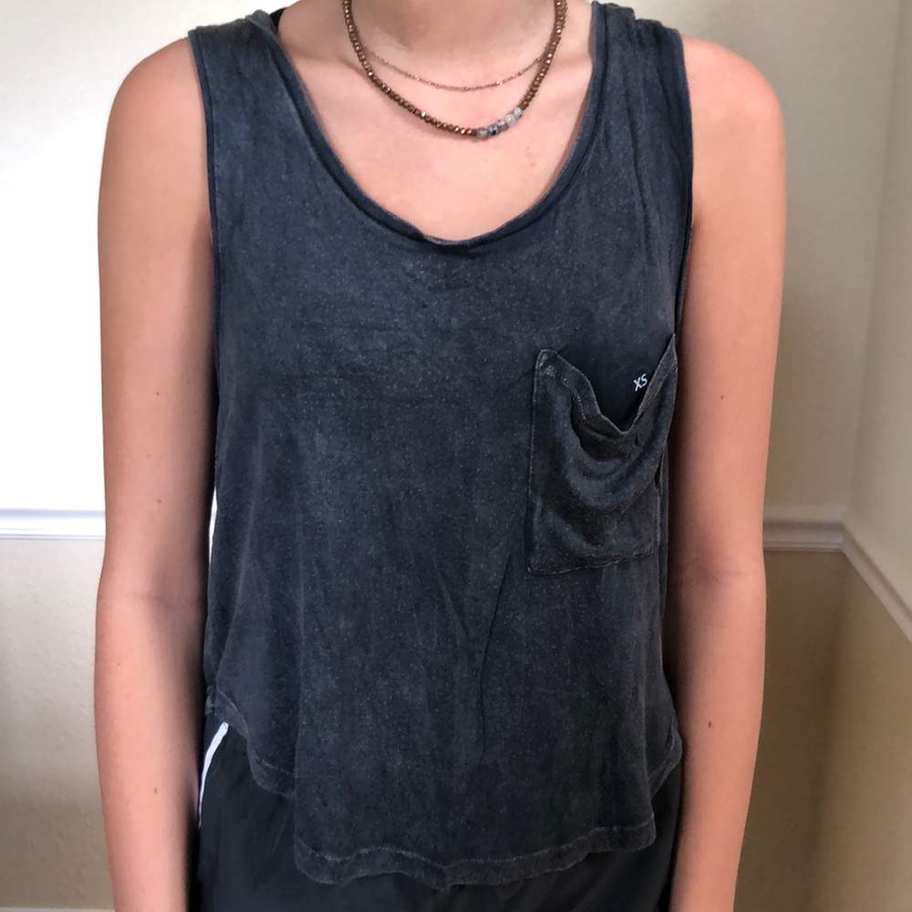 Grey tank top